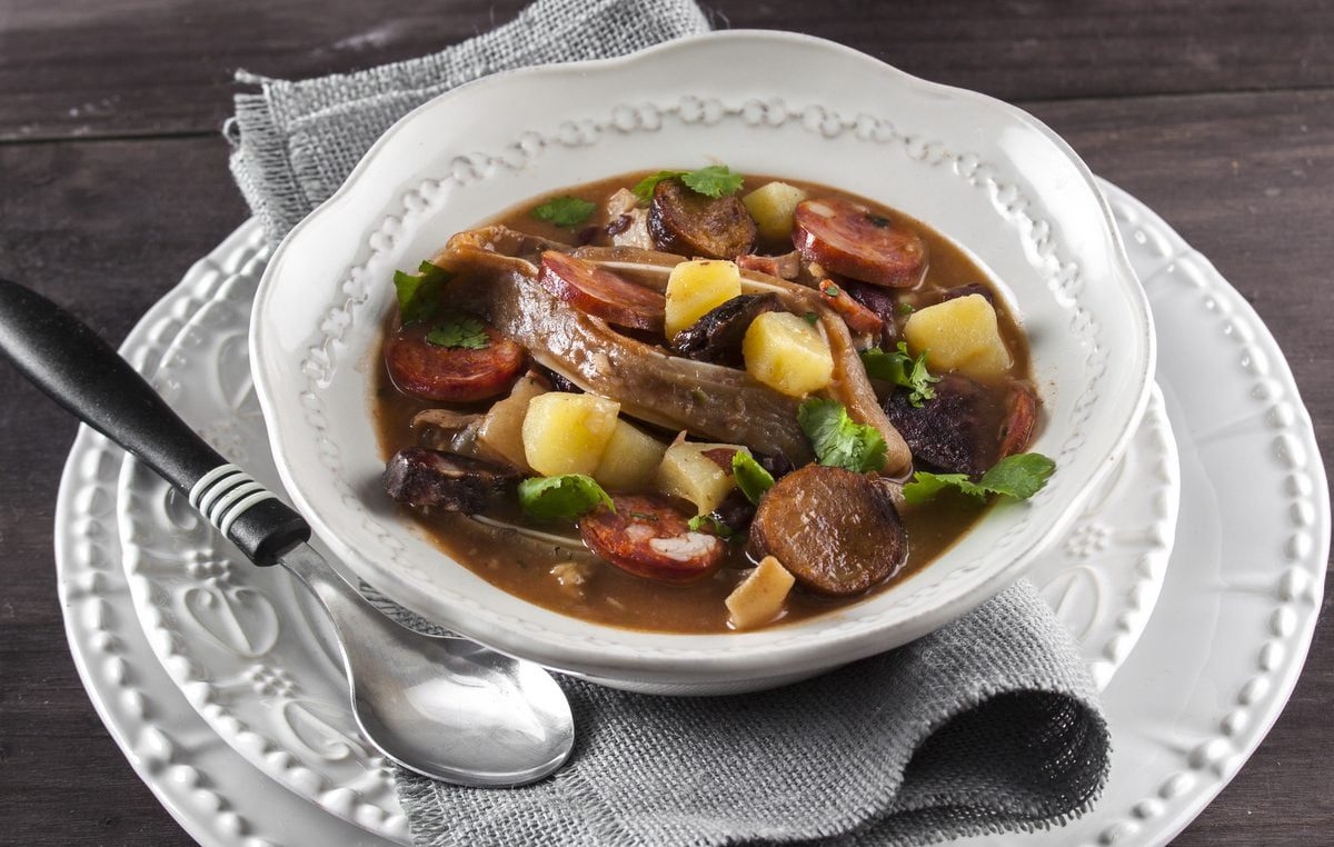 sopa de pedra gastronomia portuguesa