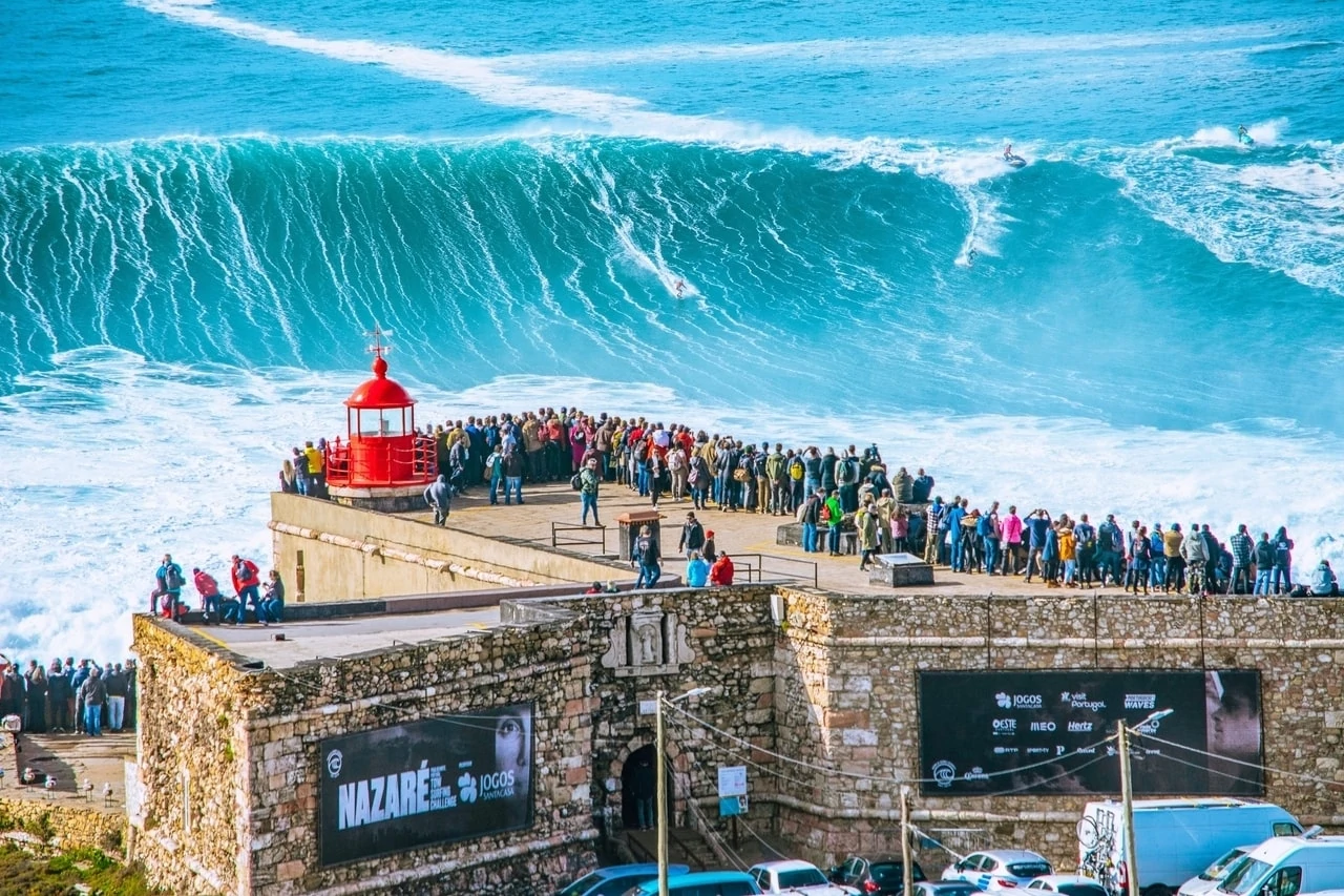 Nazaré ondas gigantes