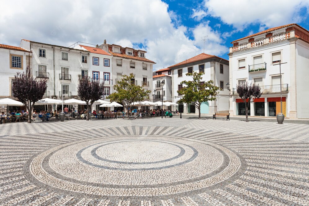 morar em leiria e visitar sua praça