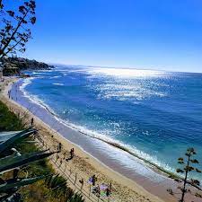 A praia de São Pedro do Estoril, uma das melhores praias de portugal.