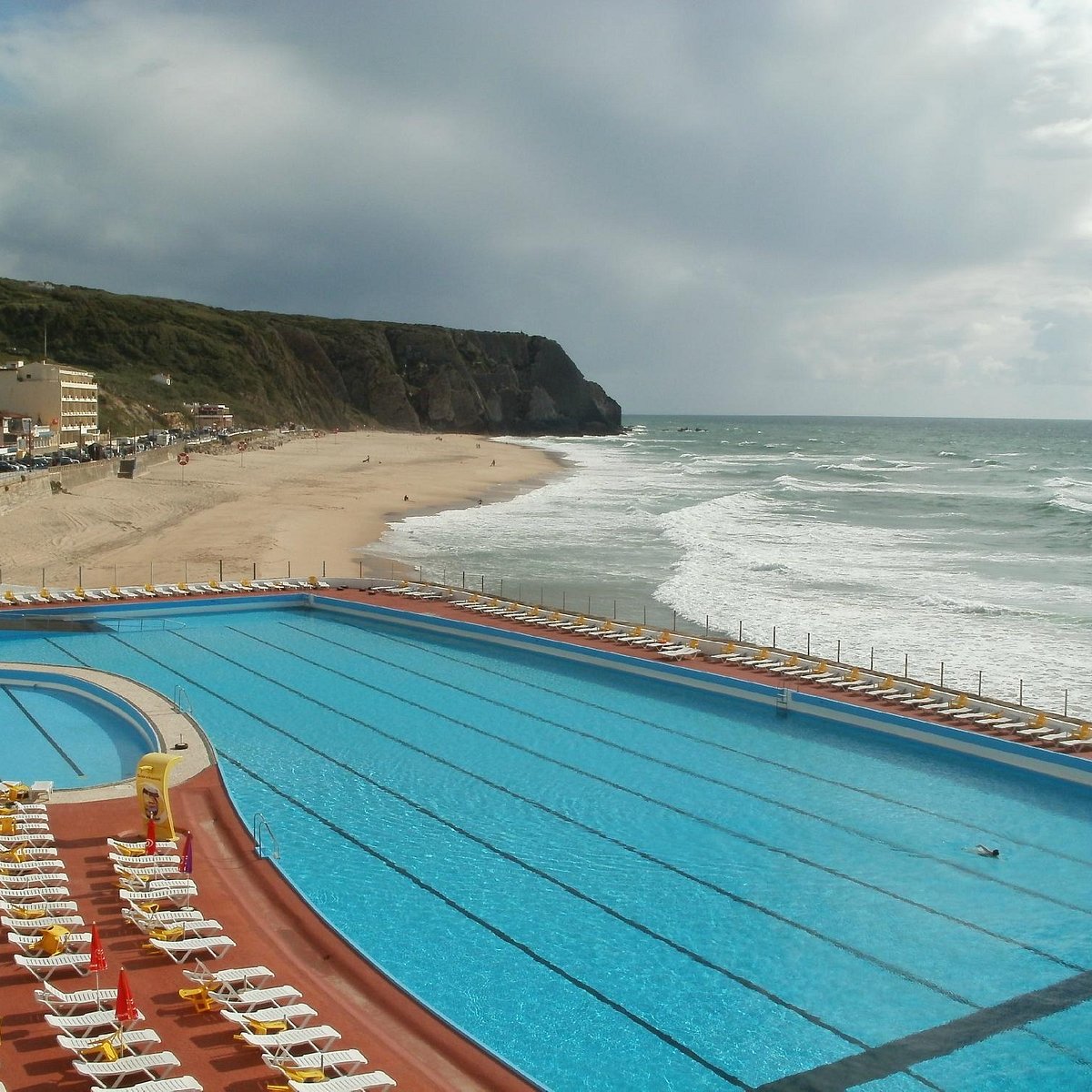 Praia Grande Em Sintra Portugal.